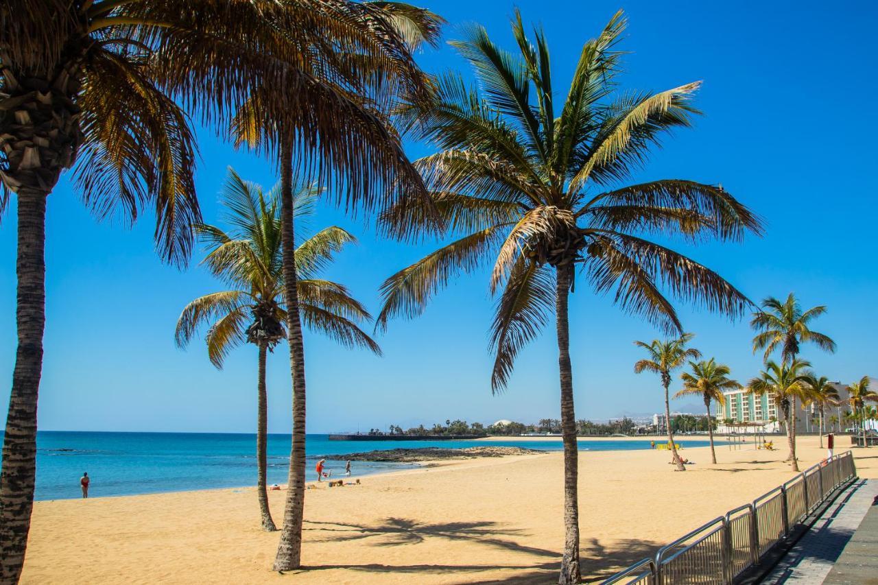Вилла Casa Juana A 50 Metros La Playa Del Reducto Y Wifi Free Арресифе Экстерьер фото