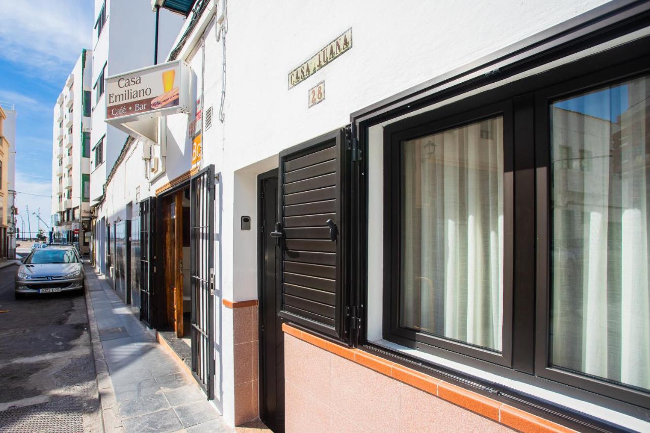 Вилла Casa Juana A 50 Metros La Playa Del Reducto Y Wifi Free Арресифе Экстерьер фото